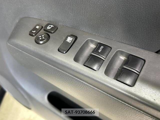 Nissan MOCO 2012-06 364048-5