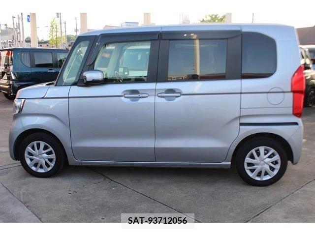 Honda N BOX 2021-04 278541-4