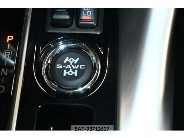 Mitsubishi ECLIPSE CROSS 2020-06 303873-9