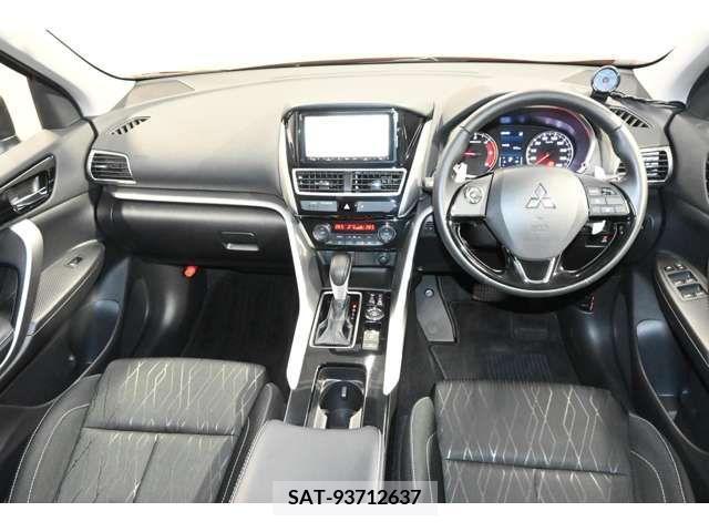 Mitsubishi ECLIPSE CROSS 2020-06 303873-3