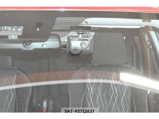 Mitsubishi ECLIPSE CROSS 2020-06 303873-6