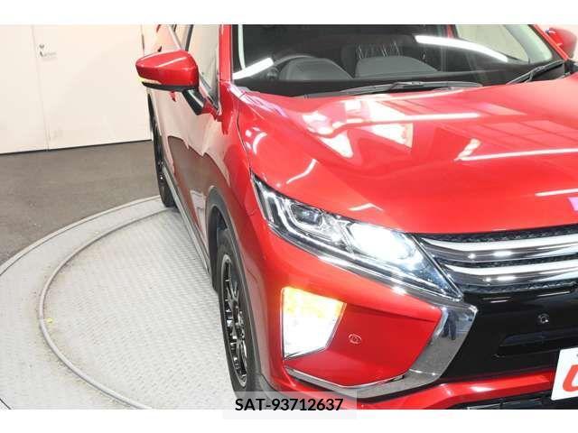 Mitsubishi ECLIPSE CROSS 2020-06 303873-17