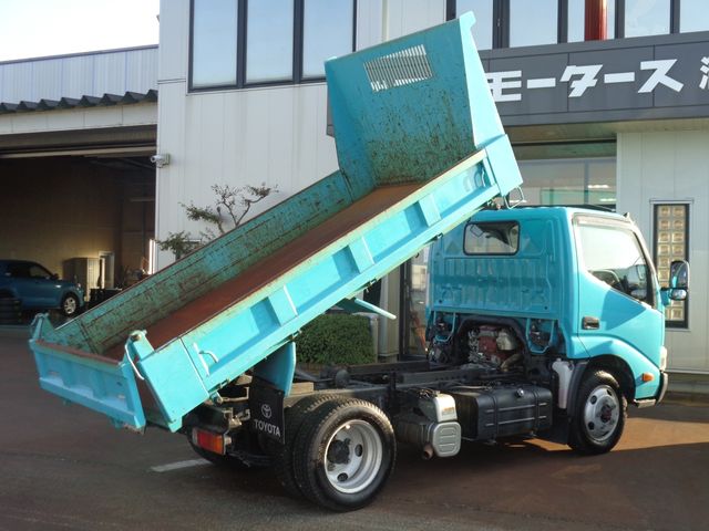 Toyota DYNA TRUCK 2014-01 13643-15