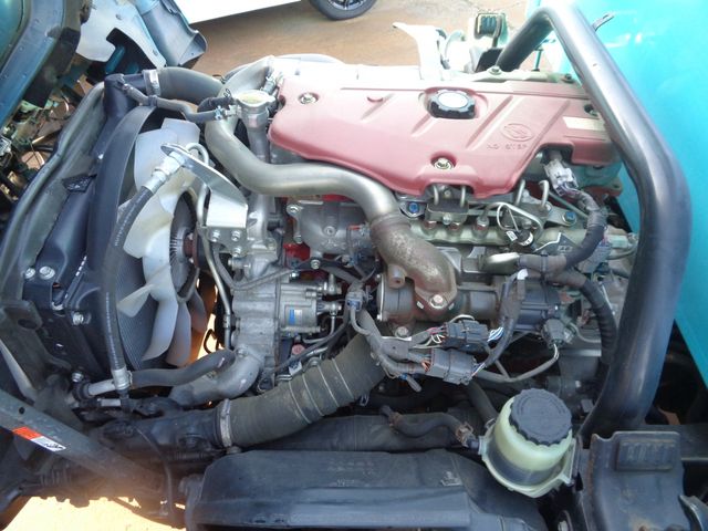 Toyota DYNA TRUCK 2014-01 13643-26