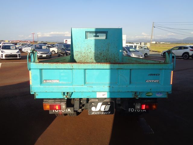 Toyota DYNA TRUCK 2014-01 13643-6