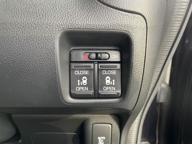 Honda N BOX CUSTOM 2016-07 18668-7