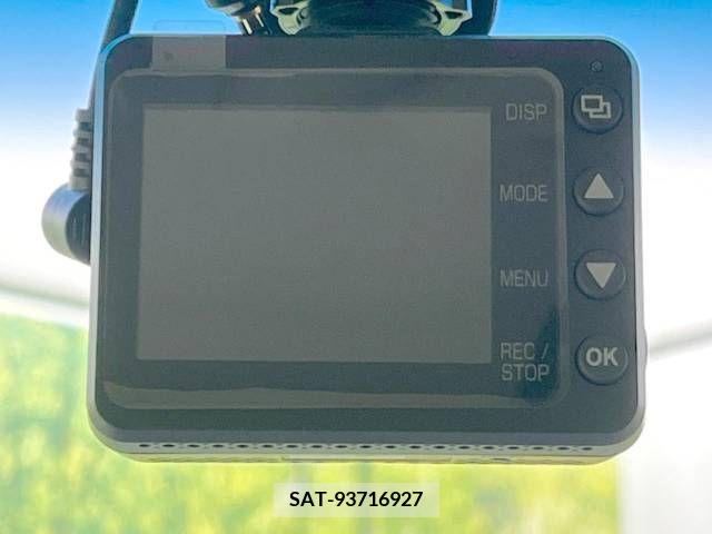 Honda N BOX 2017-11 333865-7
