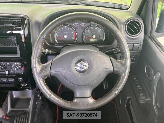 Suzuki JIMNY 2013-10 341075-11