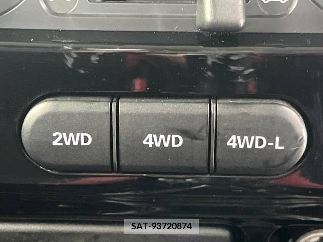 Suzuki JIMNY 2013-10 341075-4