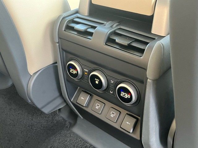 ROVER DEFENDER 2021-11 195266-22