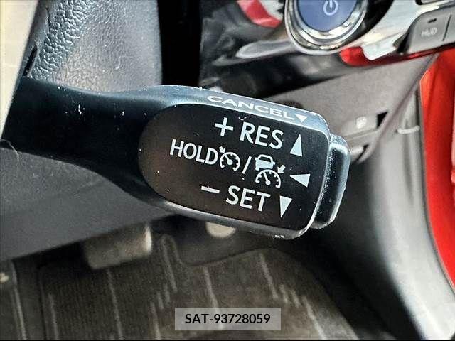 Toyota PRIUS 2017-07 282005-27