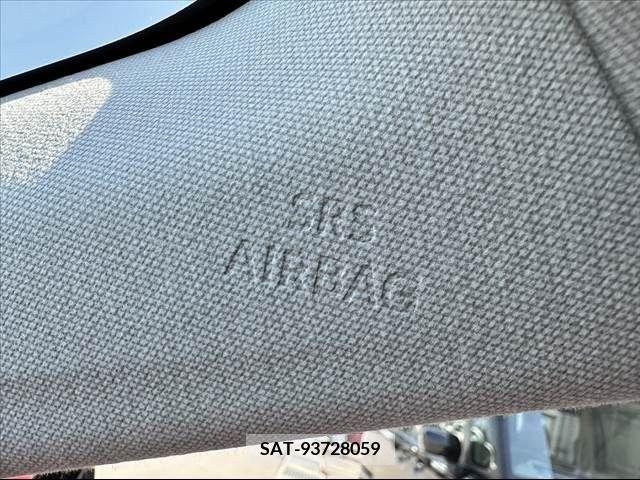 Toyota PRIUS 2017-07 282005-26