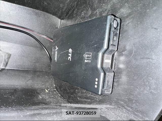 Toyota PRIUS 2017-07 282005-25