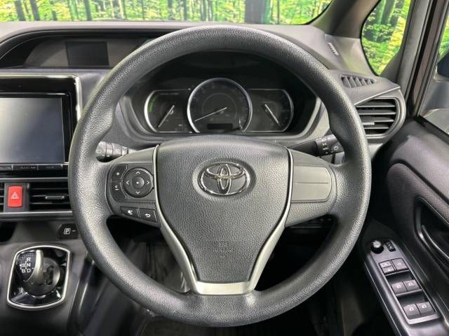 Toyota NOAH HYBRID 2015-11 185715-11