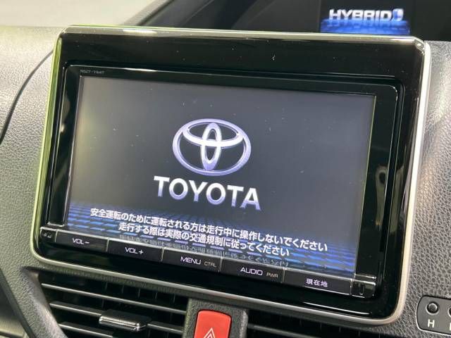 Toyota NOAH HYBRID 2015-11 185715-4