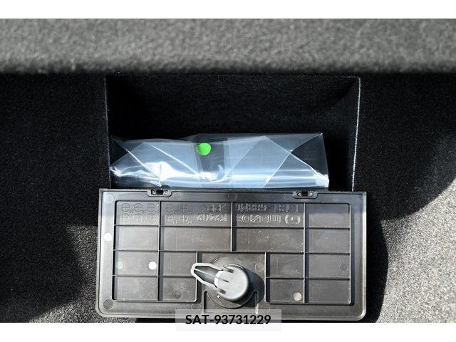Mazda CX-8 2018-07 214320-13