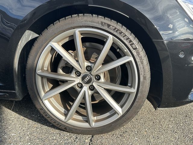 Audi A4 2018-11 183634-15