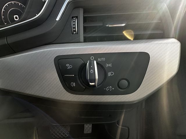 Audi A4 2018-11 183634-10