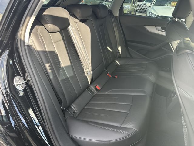 Audi A4 2018-11 183634-14