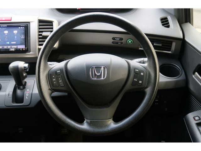 Honda FREED SPIKE 2015-06 181649-9