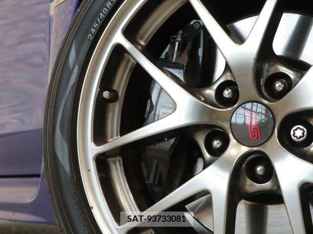 Subaru WRX STI 2015-09 209496-13