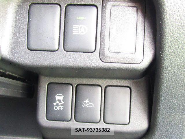 Nissan DAYZ 2018-04 207875-16