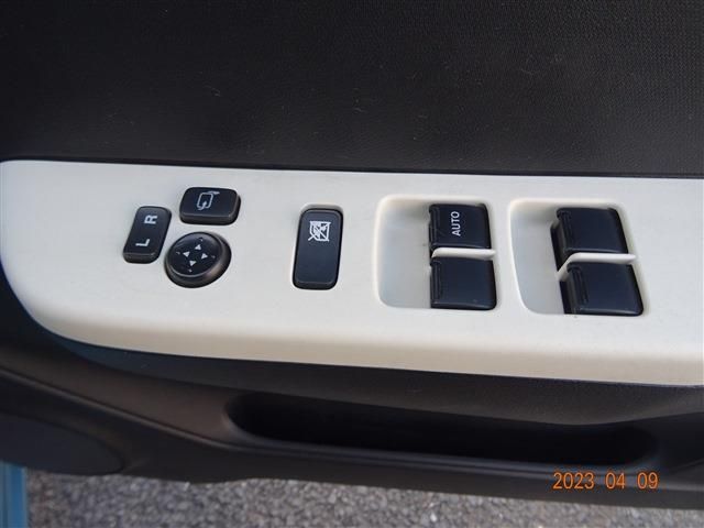 Mazda CAROL 2016-01 2588-12