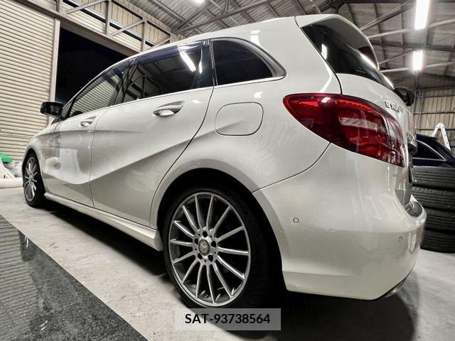 Mercedes Benz B-CLASS 2017-06 200173-3