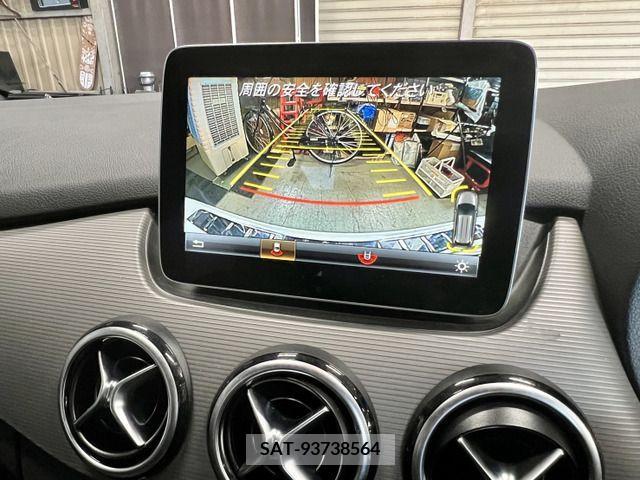 Mercedes Benz B-CLASS 2017-06 200173-10