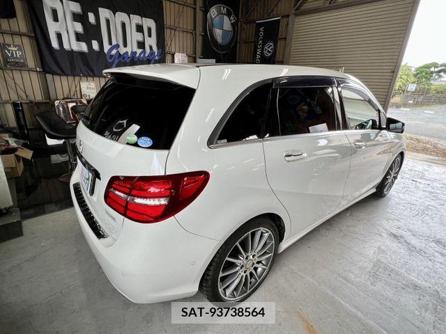 Mercedes Benz B-CLASS 2017-06 200173-16