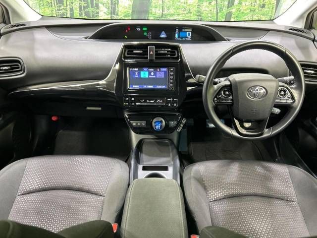 Toyota PRIUS 2019-07 20120-1