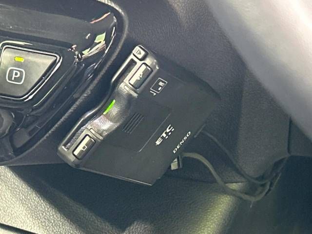 Toyota PRIUS 2019-07 20120-7