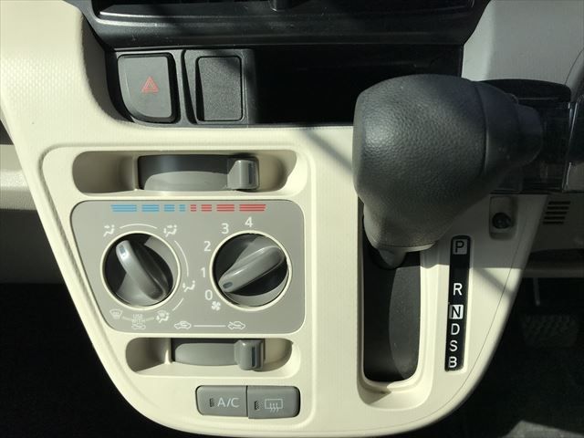 Daihatsu MOVE 2018-09 24360-18