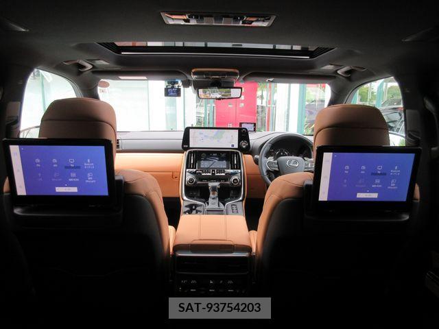 Lexus LX 2023-04 388378-19