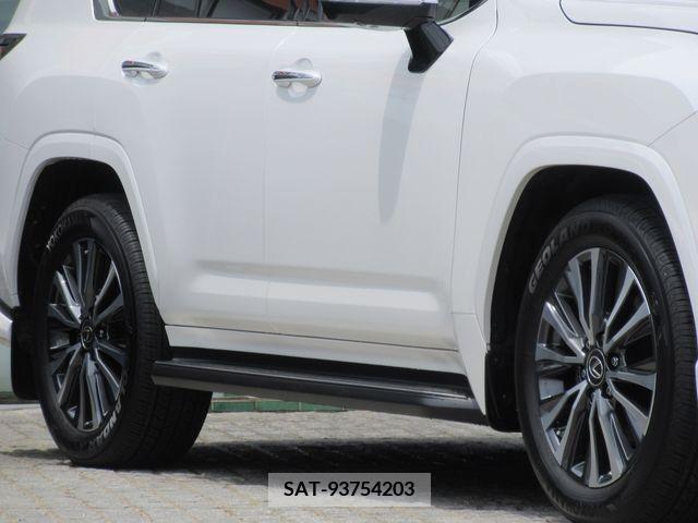 Lexus LX 2023-04 388378-6