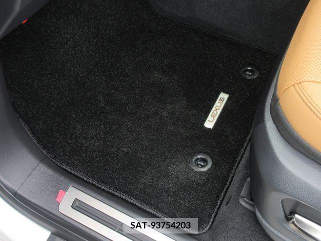 Lexus LX 2023-04 388378-23