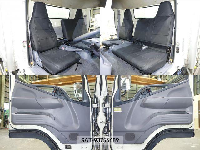 Mitsubishi CANTER 2012-07 372184-14