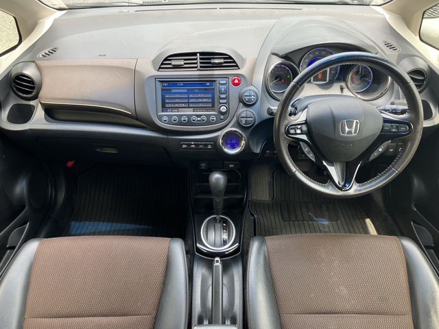 Honda FIT SHUTTLE HYBRID 2012-02 4067-4
