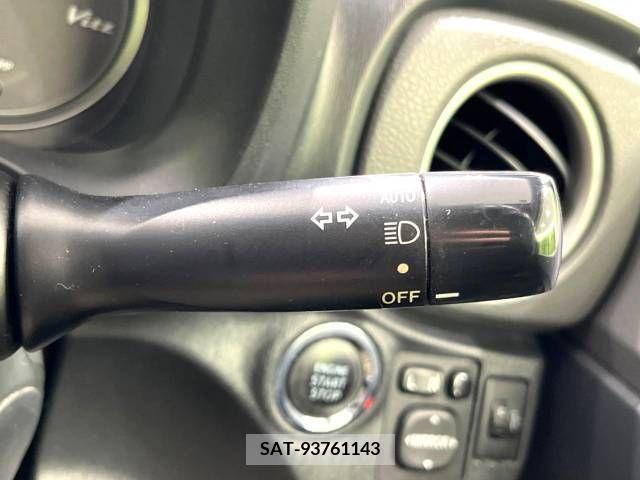 Toyota VITZ 2012-07 347538-6