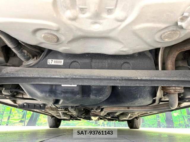 Toyota VITZ 2012-07 347538-18