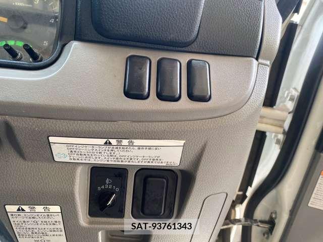 Mitsubishi CANTER 2017-09 345862-13