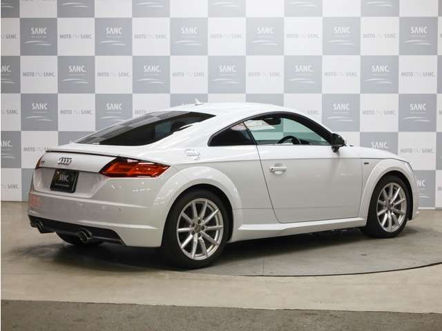 Audi TT 2016-08 1851-16