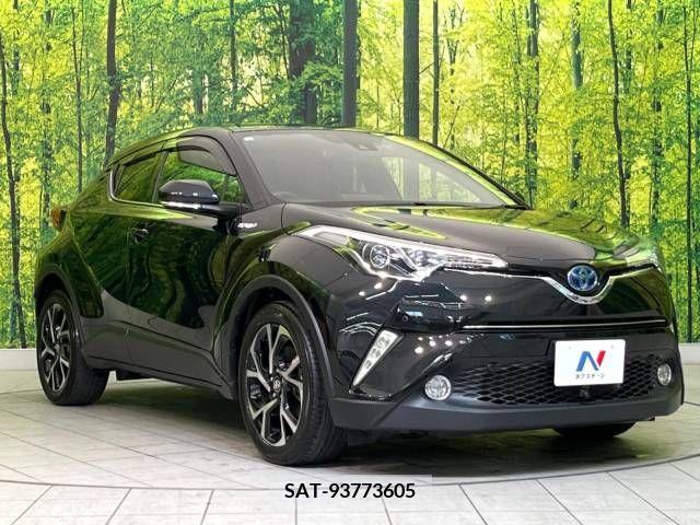 Toyota C-HR 2017-05 264195-16