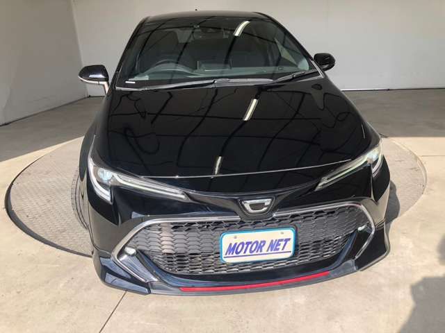 Toyota COROLLA SPORT 2018-10 19686-5