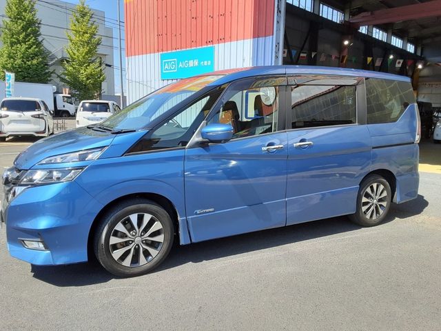 Nissan SERENA 2017-12 7217-4