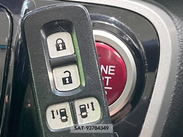 Honda N BOX CUSTOM 2013-09 306518-5