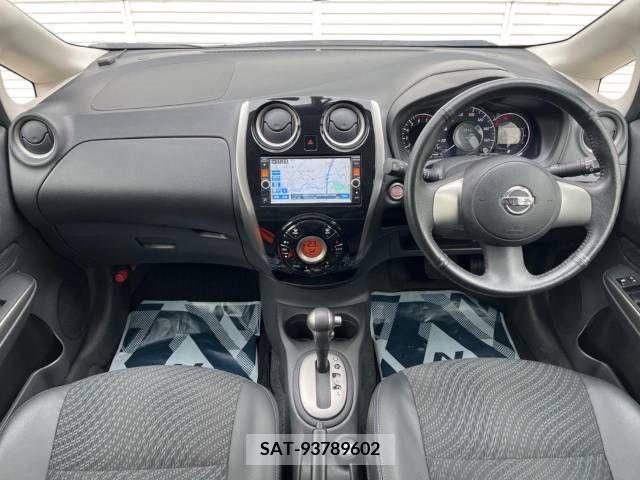 Nissan NOTE 2013-12 385643-1