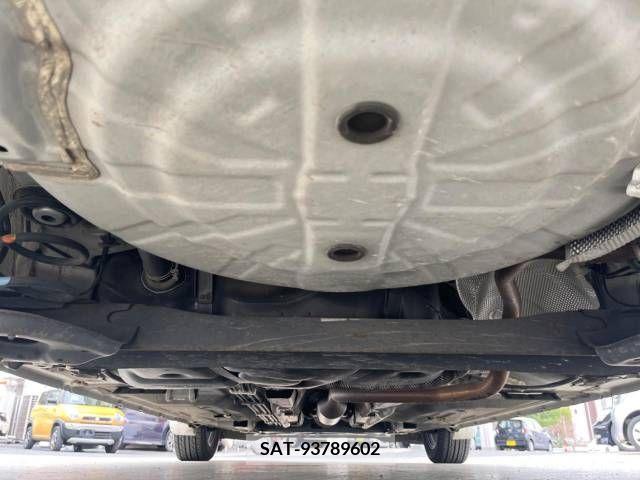 Nissan NOTE 2013-12 385643-18
