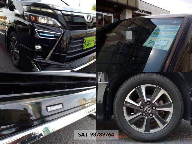 Toyota VOXY 2017-07 352587-3
