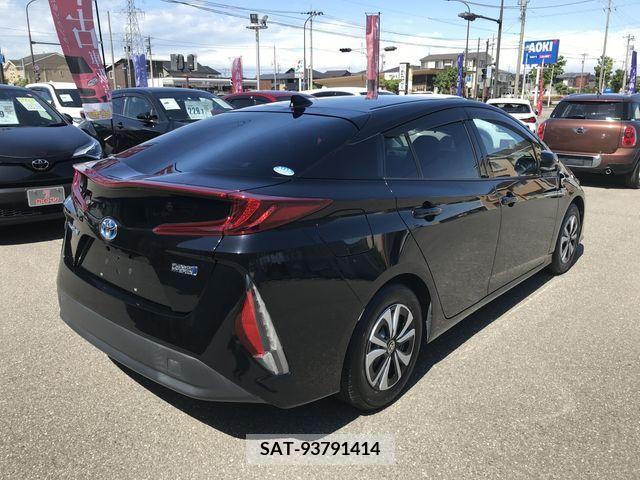 Toyota PRIUS PHV 2017-05 282546-2